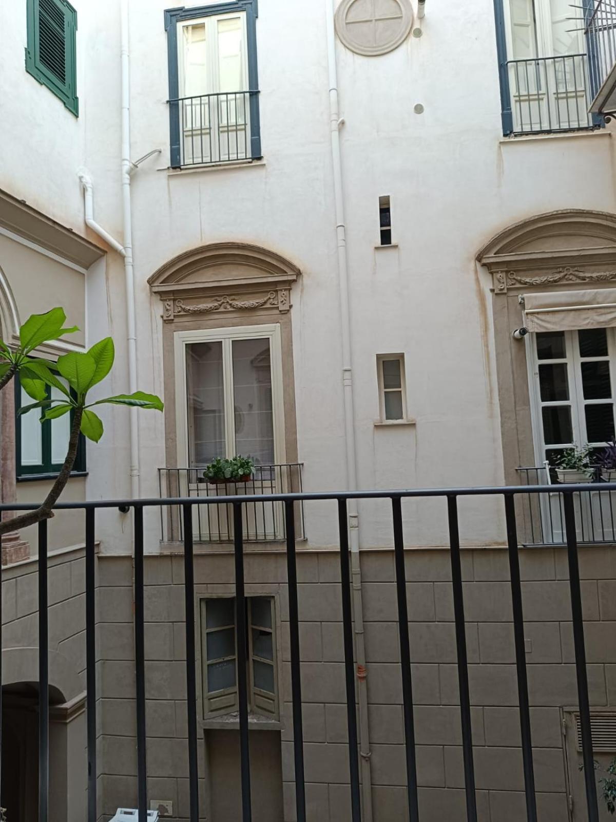 La Dimora Della Kalsa Apartment ปาแลร์โม ภายนอก รูปภาพ